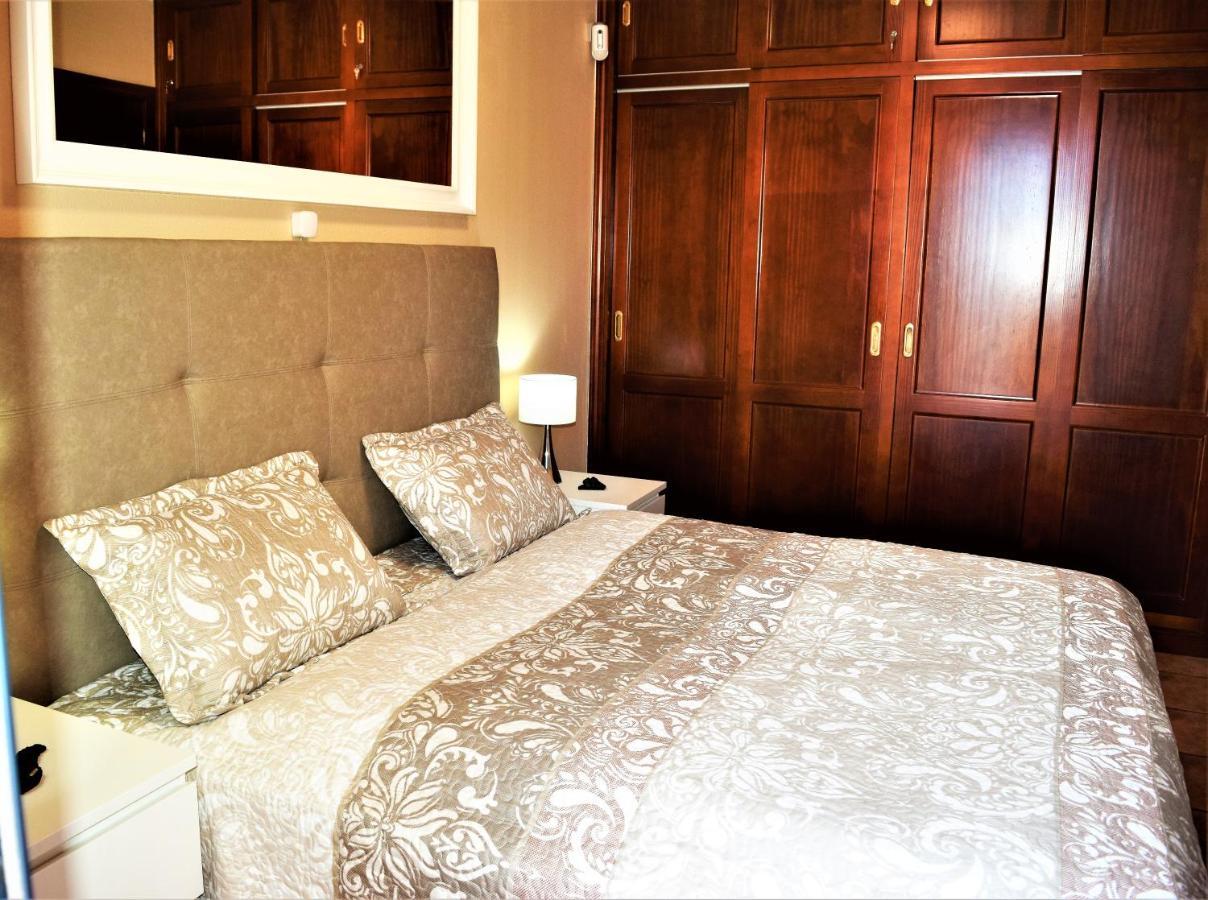 Victoria Family Apartman Tenerife Costa Del Silencio Exterior photo